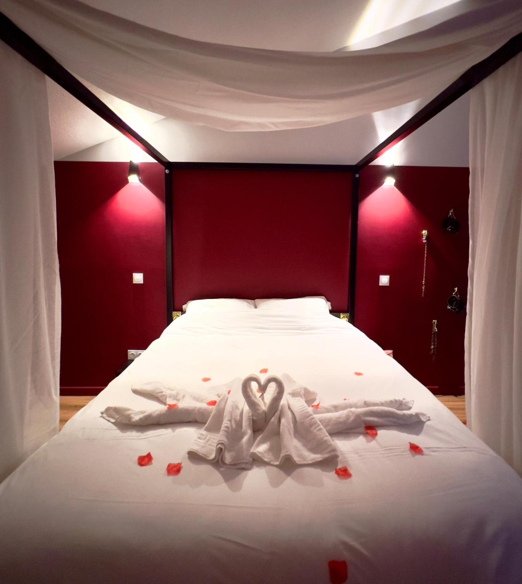 50 Nuances D'Amour - Jacuzzi / Massage / Cinema Муаран Экстерьер фото